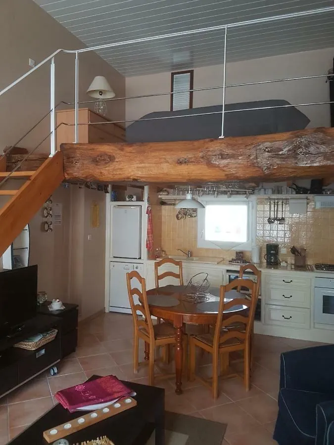 Holiday home Domaine De Rebullide Hotel Guillac